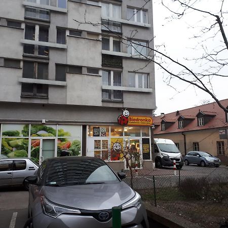 Centrum Dla 1-4 Os. Βαρσοβία Εξωτερικό φωτογραφία